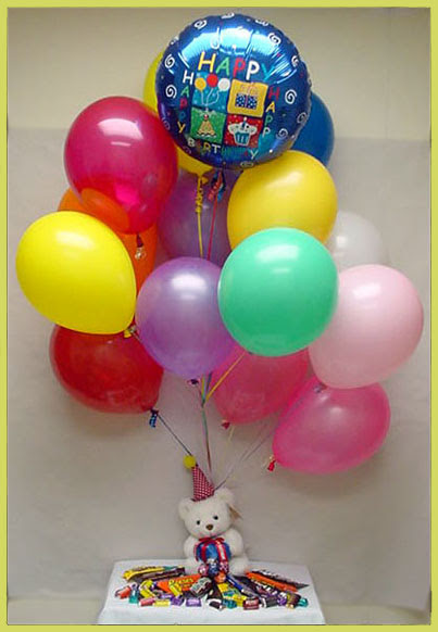  Ankara 14 �ubat sevgililer g�n� �i�ek  Sevdiklerinize 17 adet u�an balon demeti yollayin.