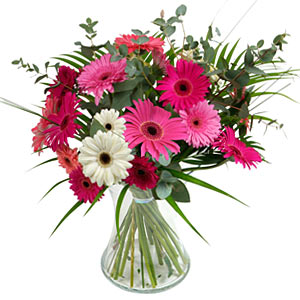 15 adet gerbera ve vazo �i�ek tanzimi  Ankara kaliteli taze ve ucuz �i�ekler 