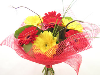 9 adet gerbera �i�eklerinden buket  Ankara �i�ek , �i�ek�i , �i�ek�ilik 