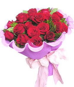 12 adet k�rm�z� g�lden g�rsel buket  Ankara 14 �ubat sevgililer g�n� �i�ek 