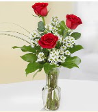 Vazo i�erisinde 3 adet k�rm�z� g�l  Ankara �i�ek , �i�ek�i , �i�ek�ilik 