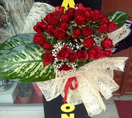 41 adet k�rm�z� g�l K�z isteme �i�e�i buketi  Ankaraya �i�ek yolla 