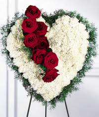  Ankara �i�ek ma�azas� , �i�ek�i adresleri  Kalp pano i�erisinde g�ller