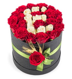 41 adet kırmızı beyaz gül harfli  Ankara çiçek gönderme  