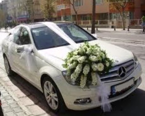Gelin arabası süslemesi  Ankara çiçek , çiçekçi , çiçekçilik 